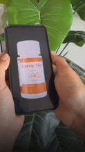 Cargar y reproducir el video en el visor de la galería, Video promocional del suplemento Curcu-Flex Natural a base de cúrcuma para bienestar articular
