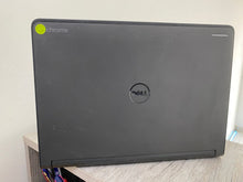 Cargar imagen en el visor de la galería, Laptop DELL Semi Nueva
